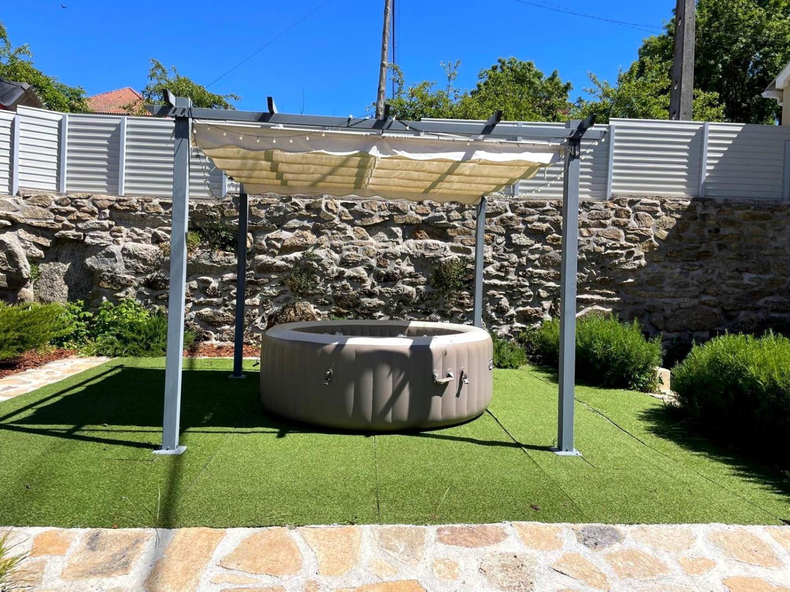 Cantinho D'Aldeia - Jacuzzi Guarda Ngoại thất bức ảnh
